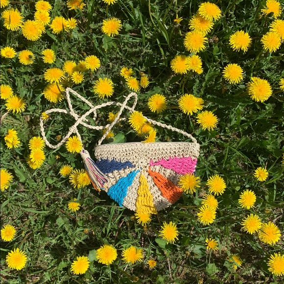 OFFERS WELCOME 
Straw woven and rainbow crossbody bag - Picture 2 of 2